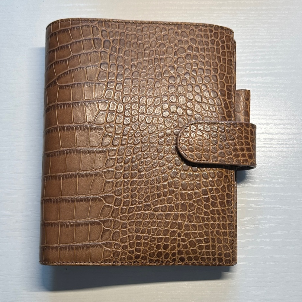 Gillio A6 Compagna Croco Brown